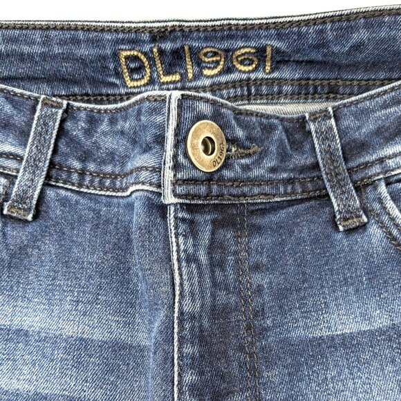 DL1961 Womens Low Rise Skinny Jeans Amanda Sz 28 x 29 Distressed Blue - Picture 4 of 16